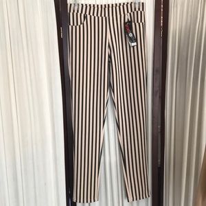 Sport Fashion Style for my life stretch pants US Sz M (teen Sz XL)